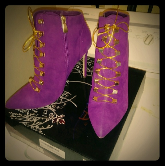 Liliana Shoes - Liliana bootie